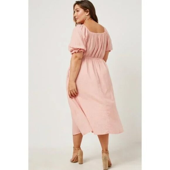 NWT Hayden Textured  Puff Sleeve Midi Dress - Picture 2 of 11